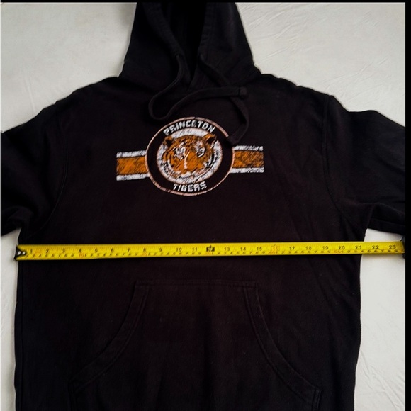 Princeton University Tigers black orange white logo pullover hoodie - Picture 6 of 7